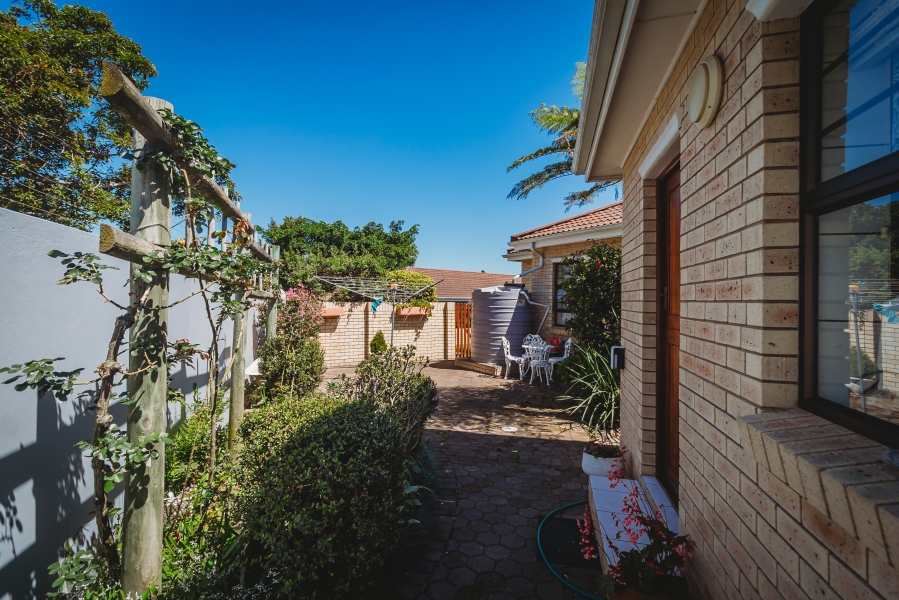 3 Bedroom Property for Sale in Camphersdrift Western Cape